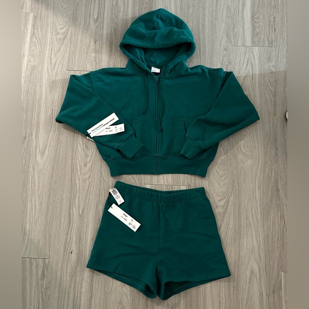NWT TNA lounge set